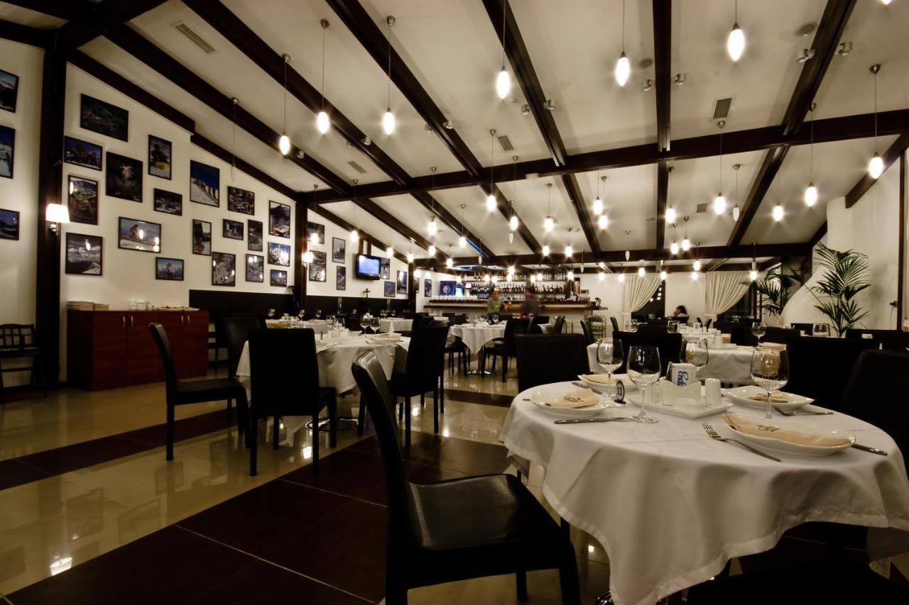 Kapriz Karakol Hotel Luaran gambar