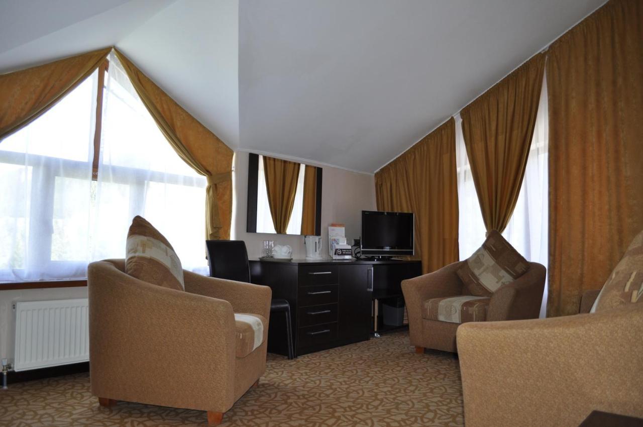 Kapriz Karakol Hotel Bilik gambar