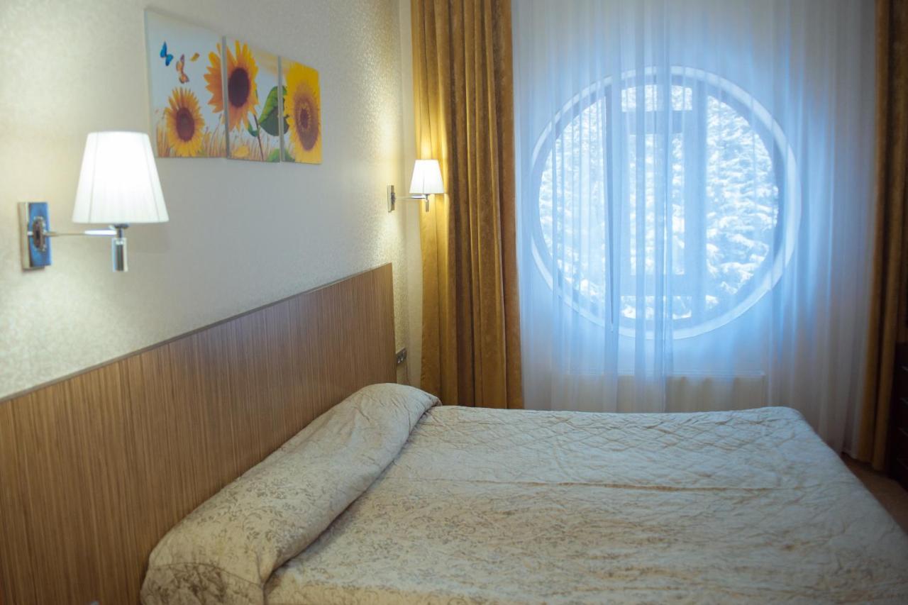 Kapriz Karakol Hotel Luaran gambar